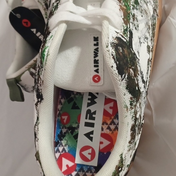 Airwalk Huntington size 9  shoes new splatter paint design by SLICK-BUD - Picture 4 of 5